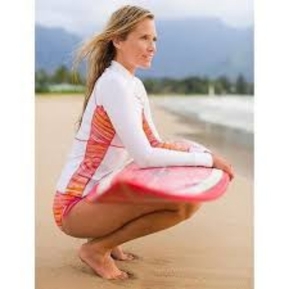 Athleta Other - Athleta Zanzibar Cutback Rashguard Top S